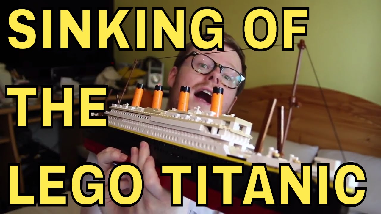 Sinking of the Lego Titanic! (& Review of Oxford Deluxe “Fake Lego” Titanic from Smyths)